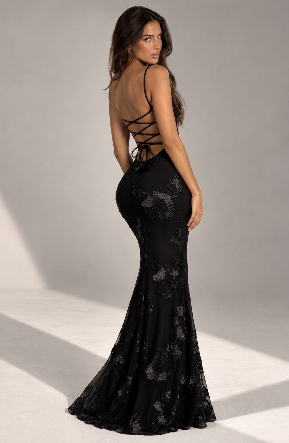 COSMOS Maxi Dress - BLACK