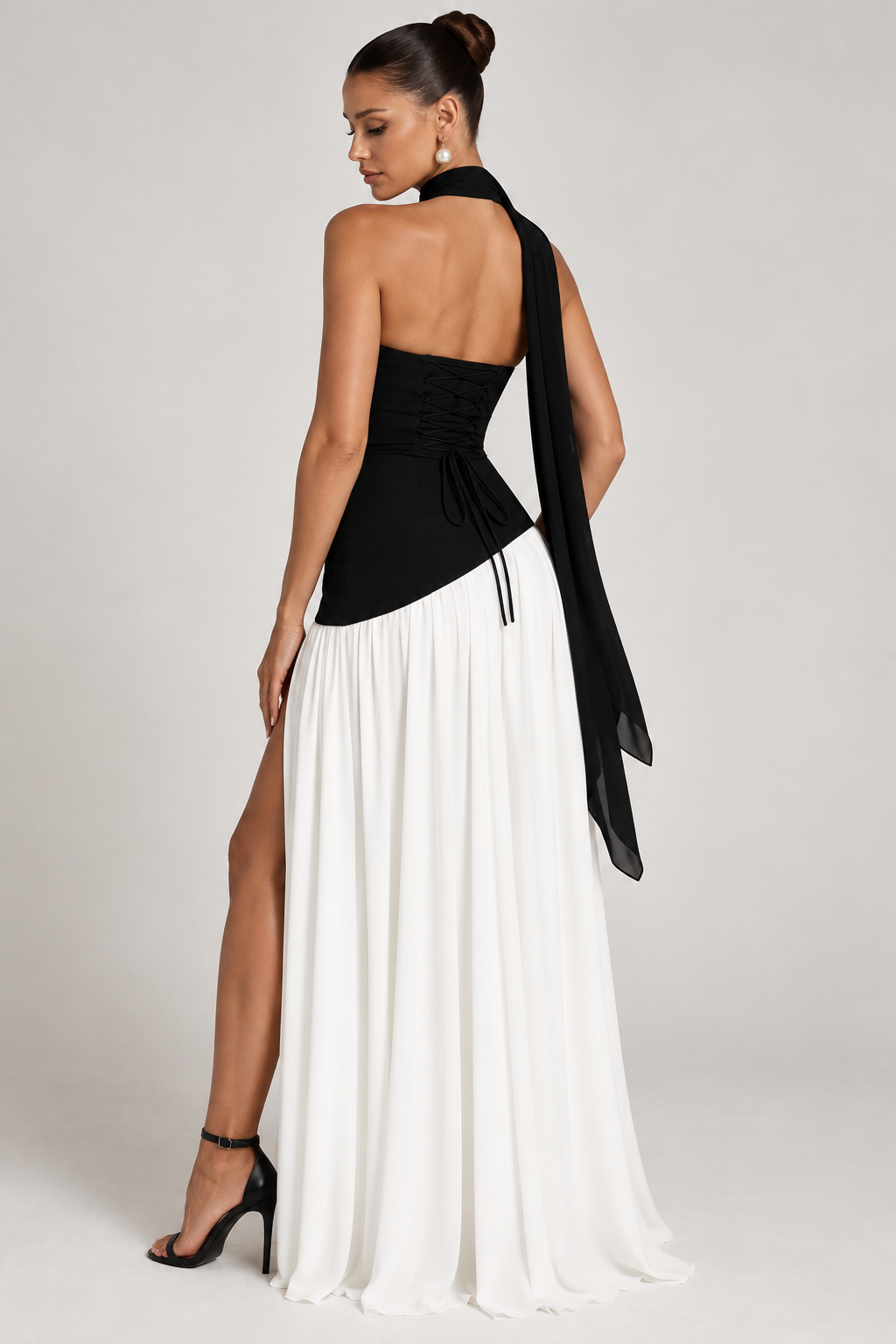 NEITH Maxi Dress - BLACK/WHITE