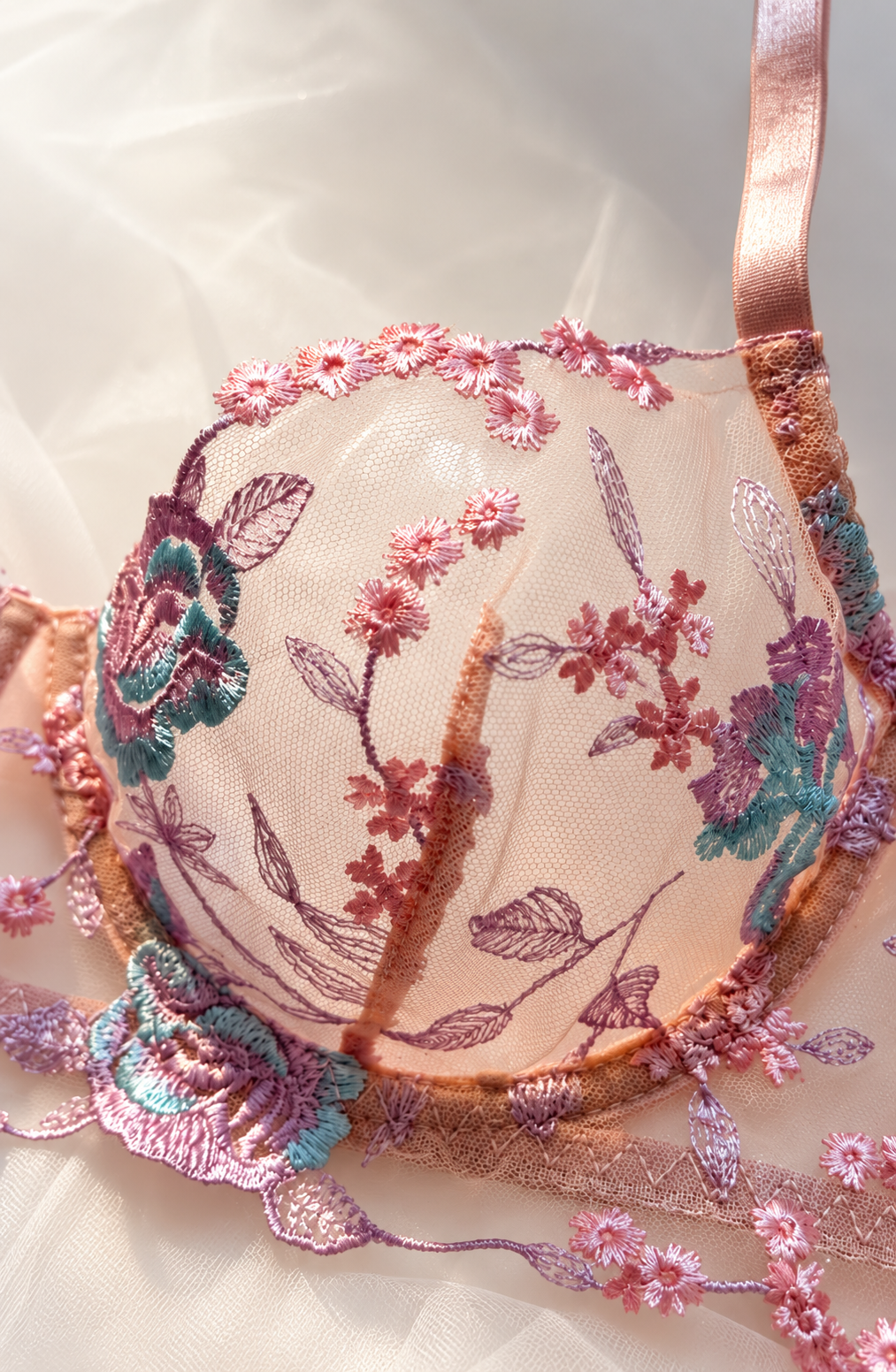 CAPELLA Embroidered Lingerie Set – BLUSH