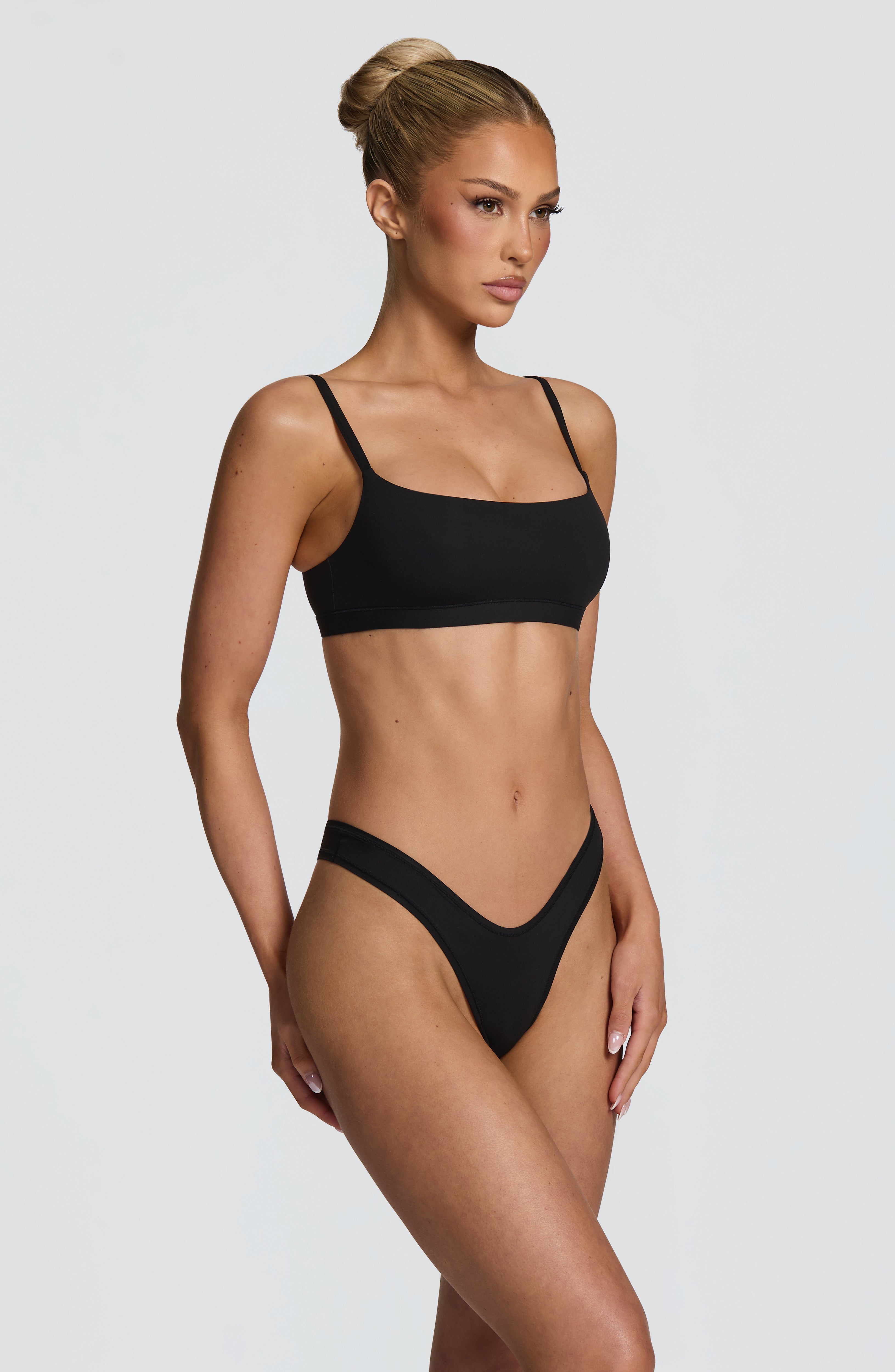SoftForm Thong - Black