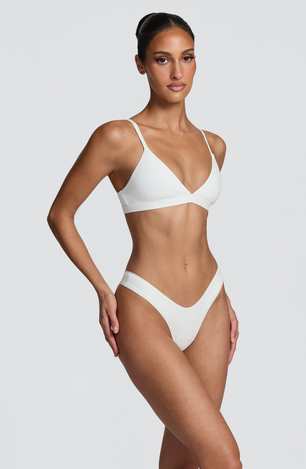 SoftForm Triangle Bralette - Ivory