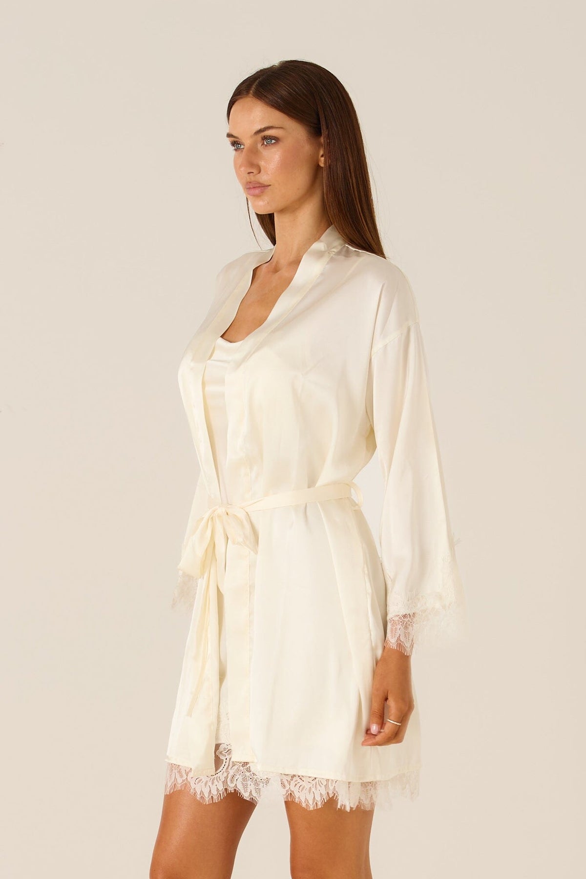 Arden Ivory Robe